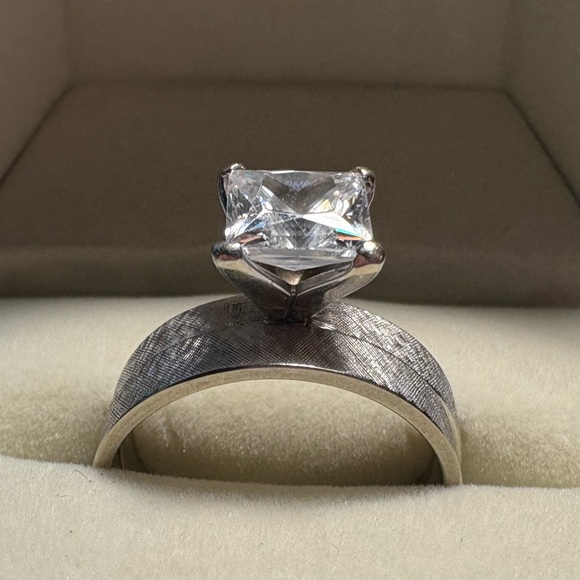 Vintage 14k white gold wedding set GORGEOUS!! - Picture 7 of 16